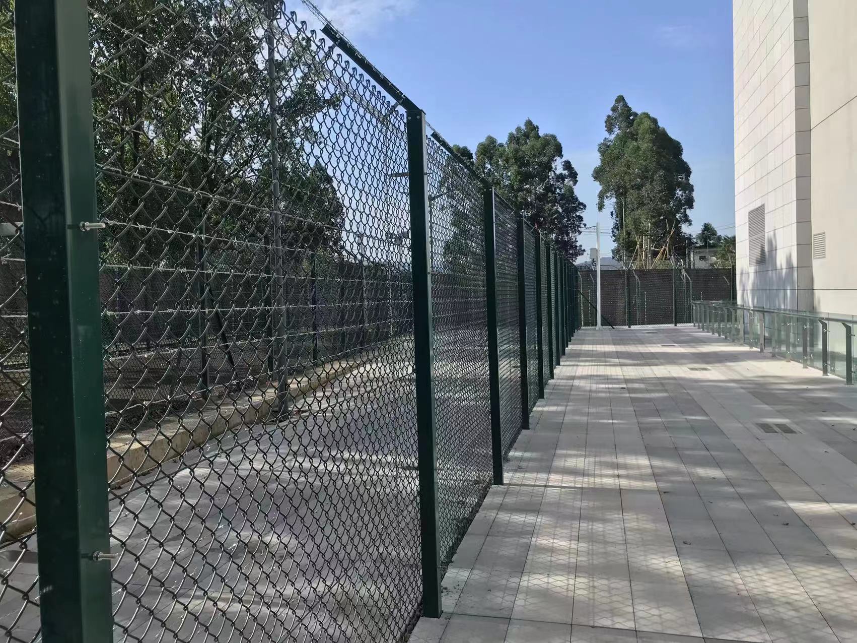 西南XXX项目编织网围栏