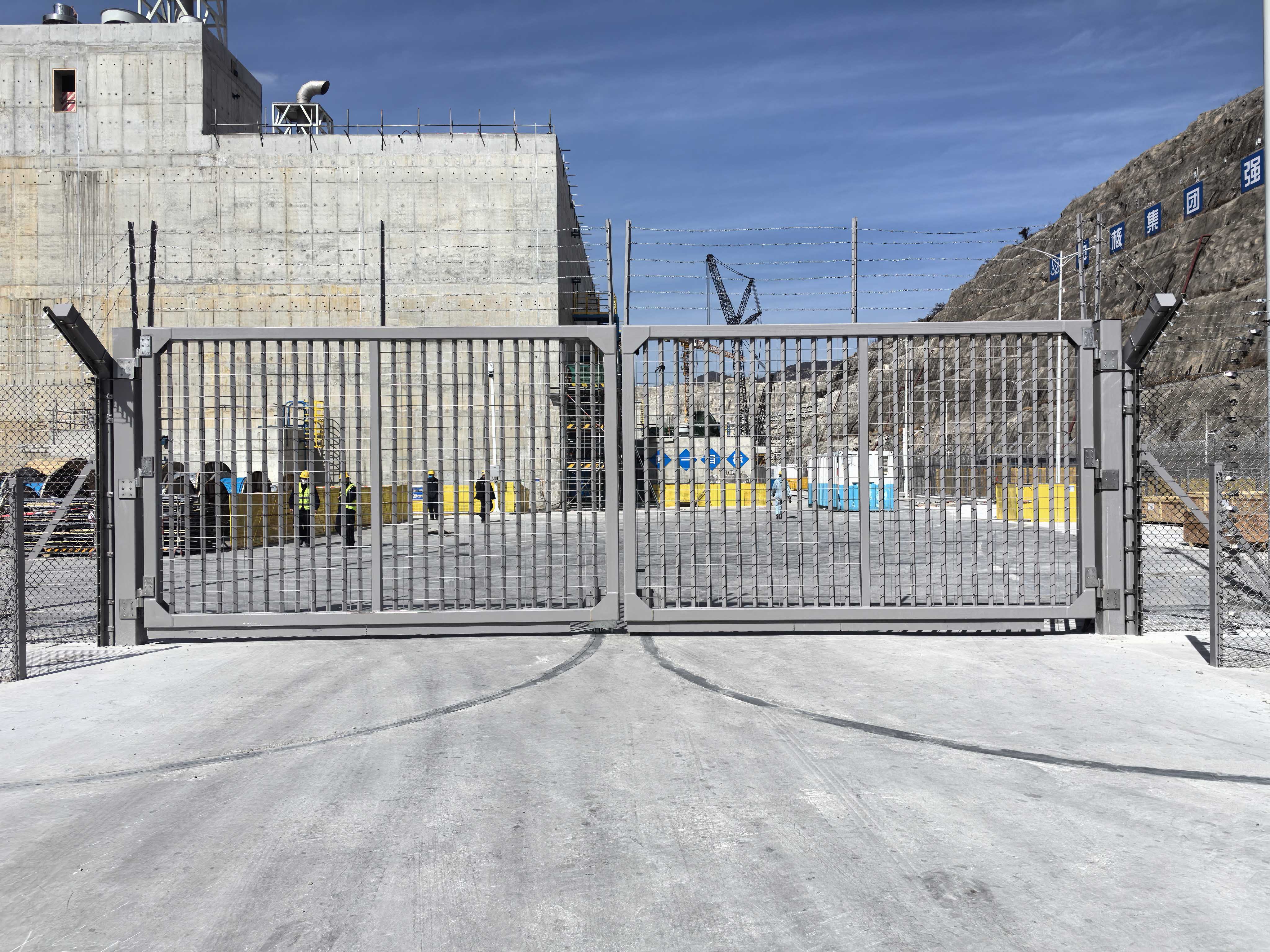 田湾核电重型平开门