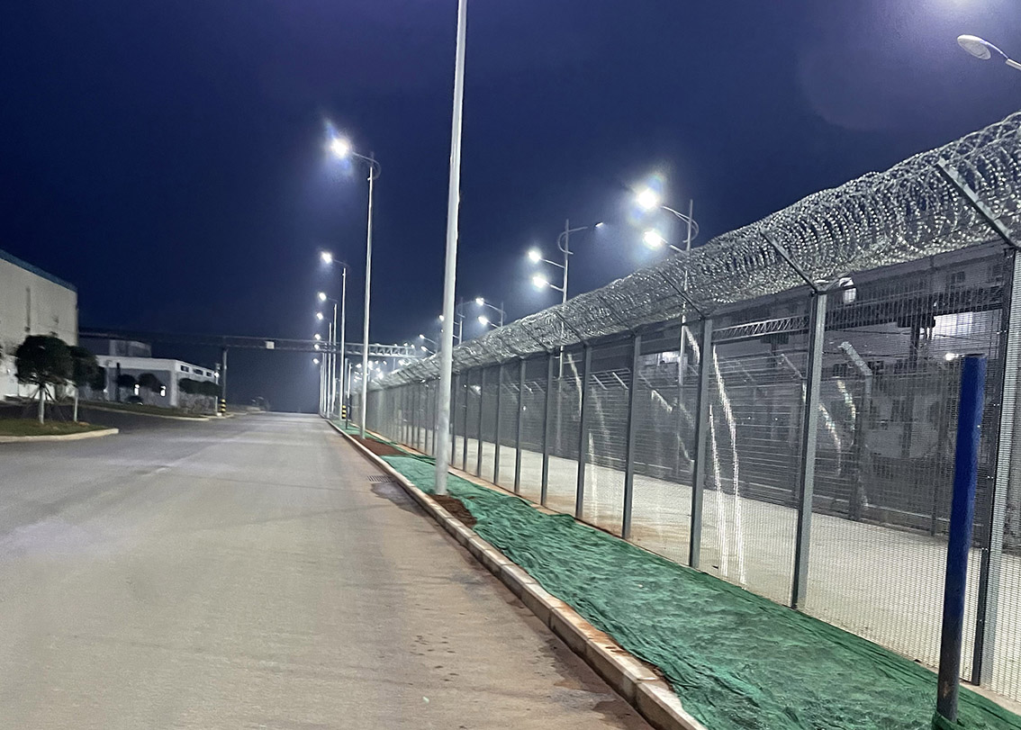 宜宾G02项目安全围栏